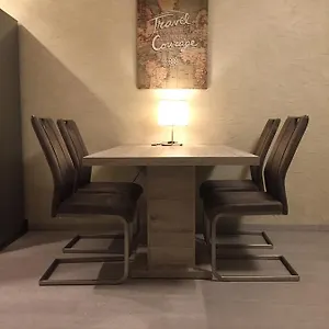 Aden Free Parking Apartment Budapest